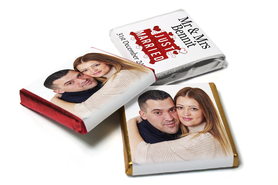 Neapolitan wedding chocolates with Mr & Mrs design, personalised for elegant wedding favours.